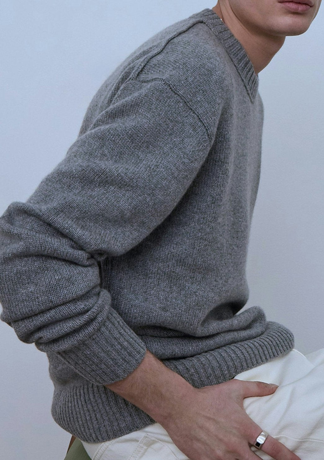 KNITWEAR