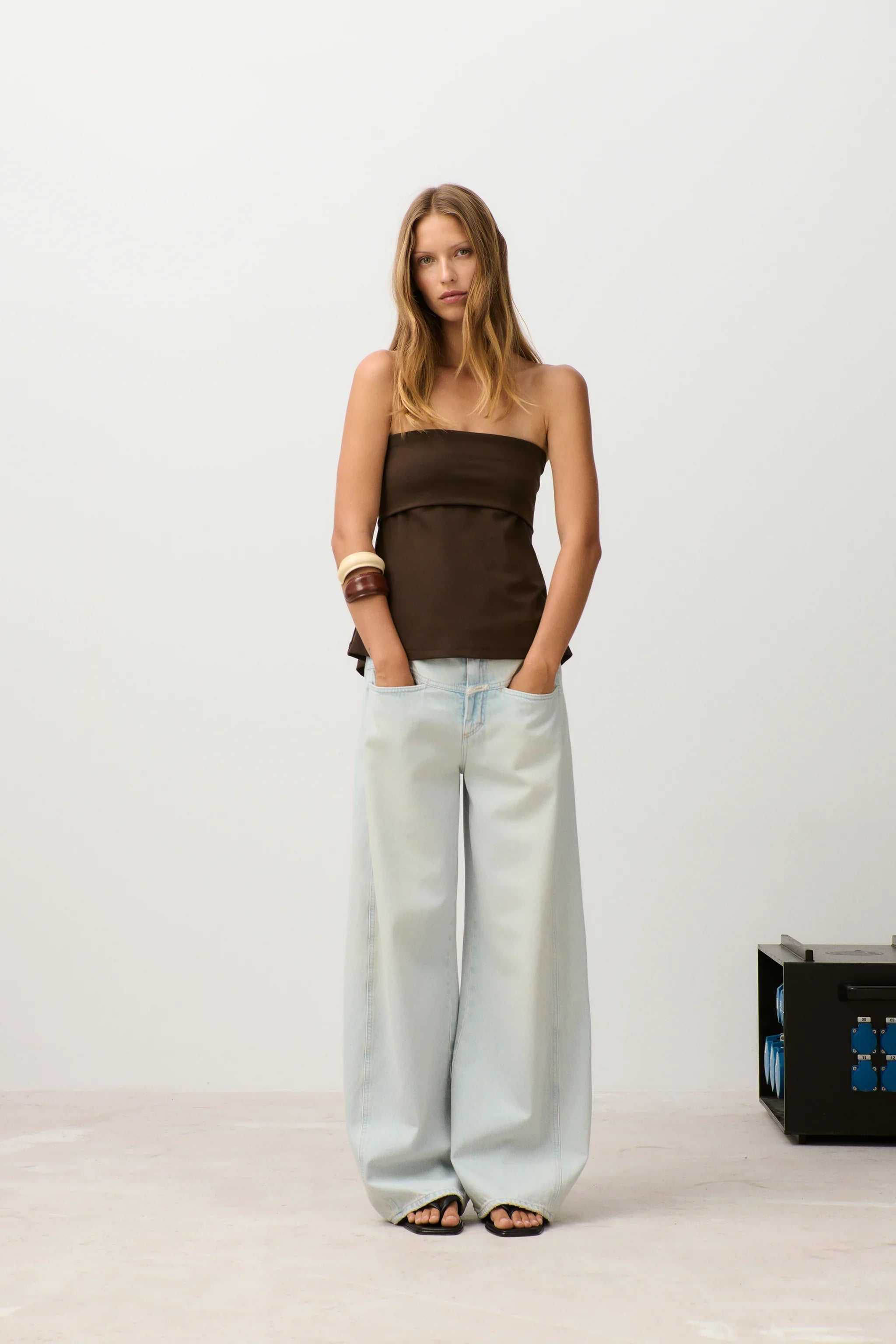 WOMENS DESTINATION SHOP
