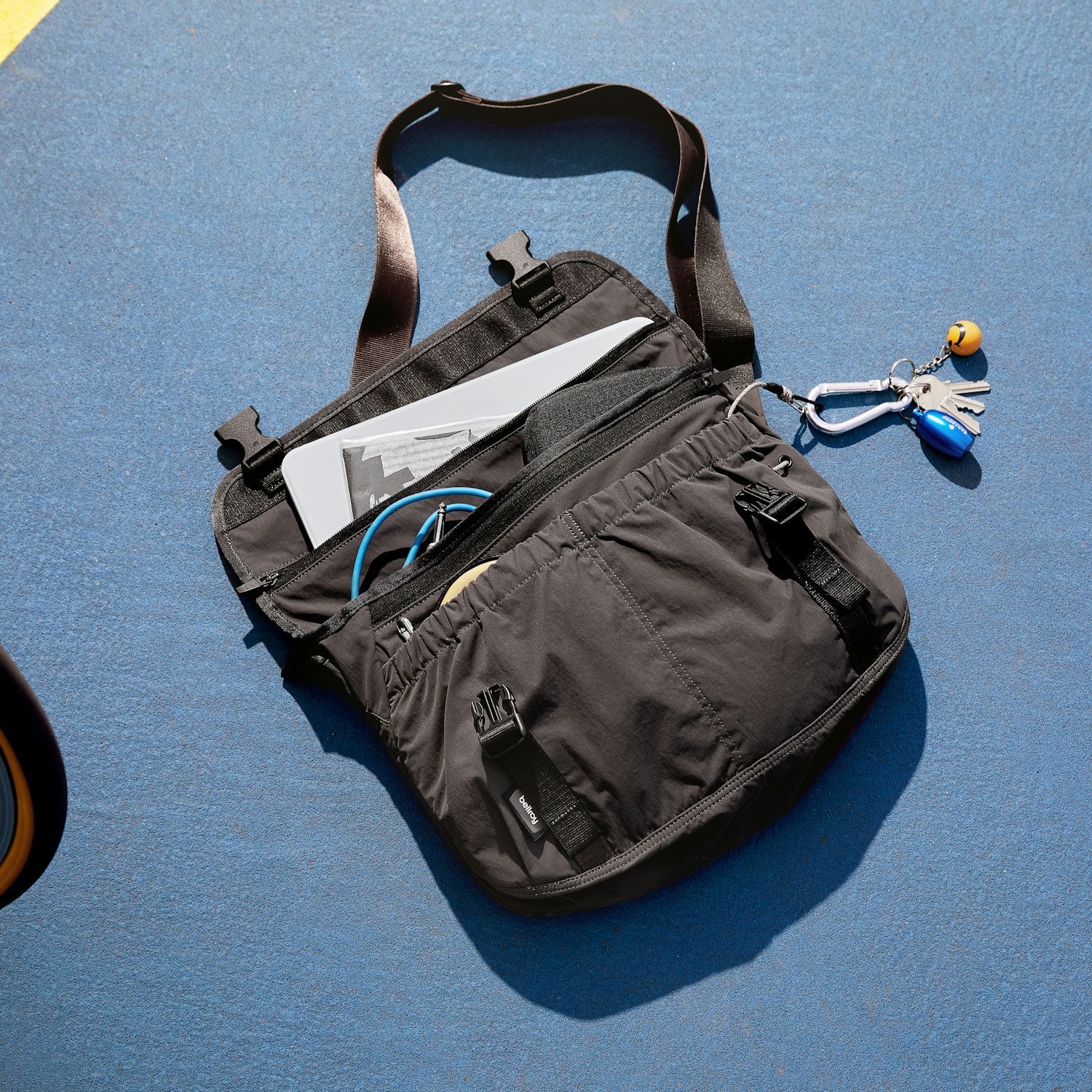 BELLROY CINCH MESSENGER 12L - 4 COLORS – HAUS OF HANZ
