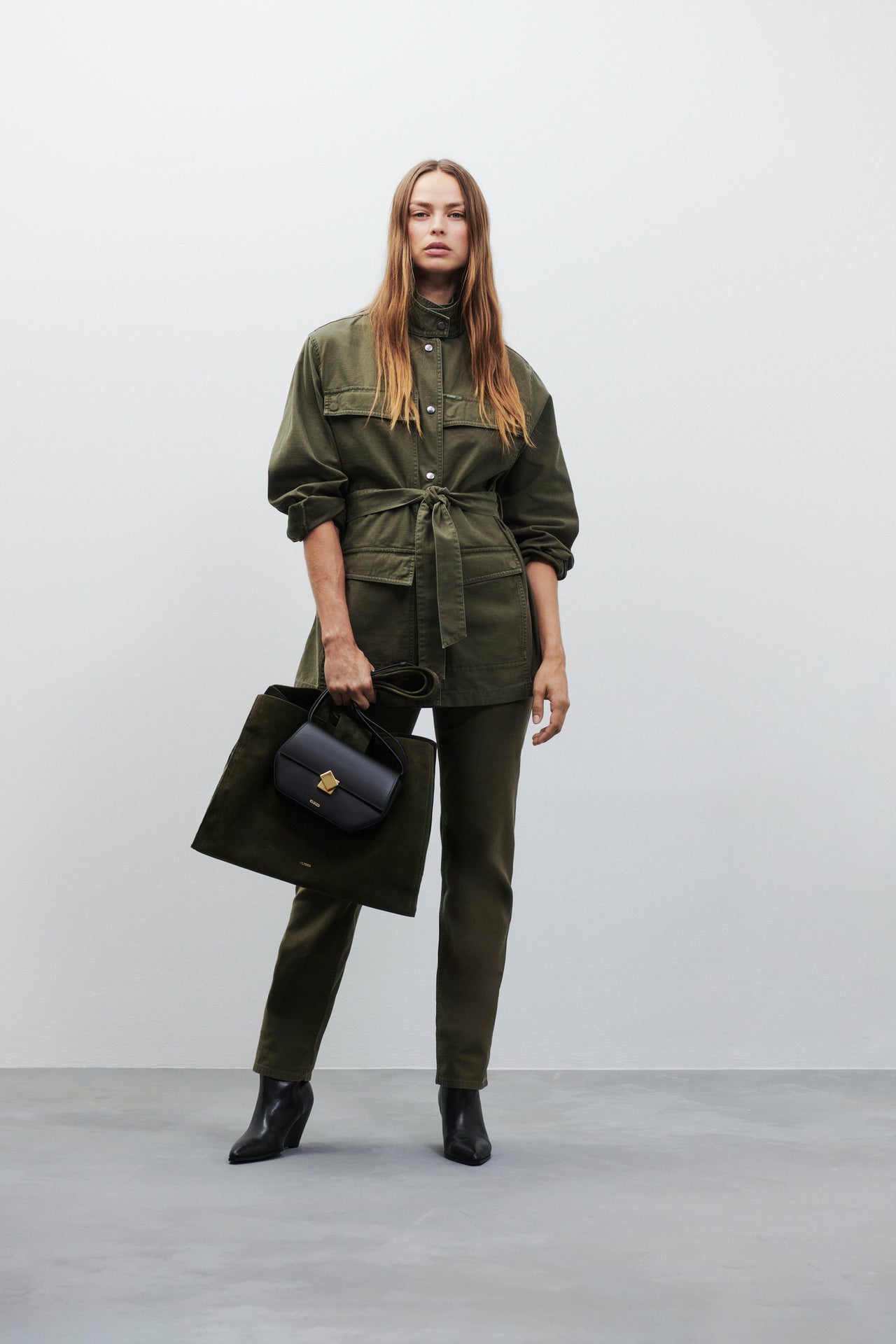 CLOSED WOMENS HALI-X STRAIGHT LEG PANTS - FOREST GREEN