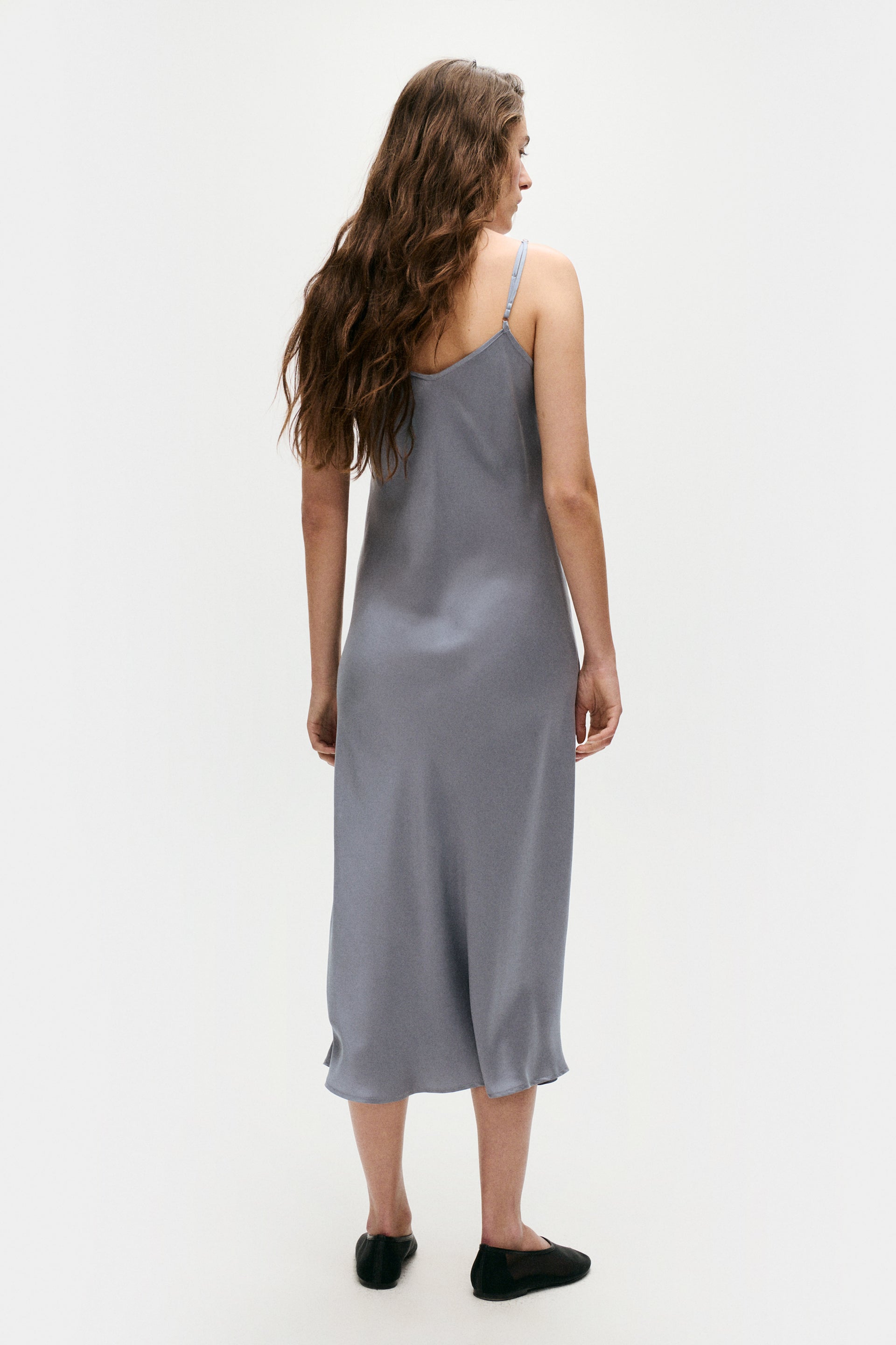 SILK LAUNDRY 90S SLIP DRESS - 7 COLORS SILK LAUNDRY 90S SLIP DRESS - 7 COLORS