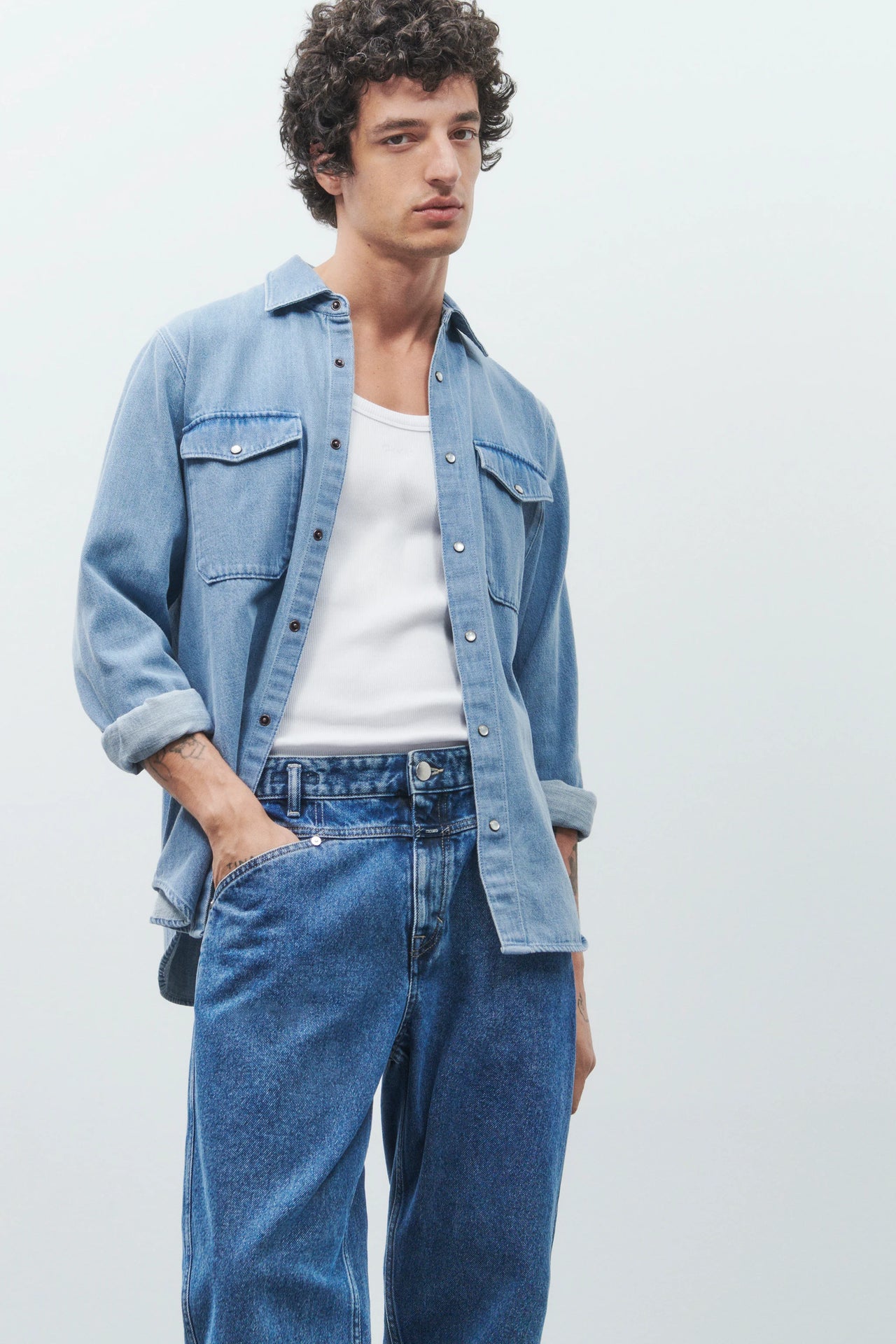 CLOSED MENS DENIM ARMY SHIRT - LIGHT BLUE