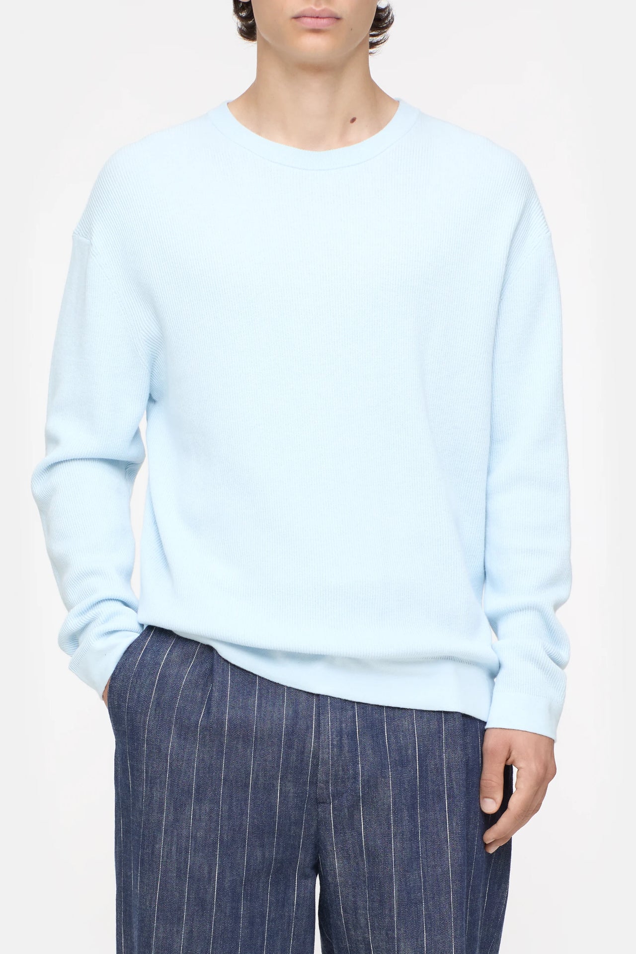 CLOSED MENS FINE KNIT JUMPER - LIGHT SKY BLUE