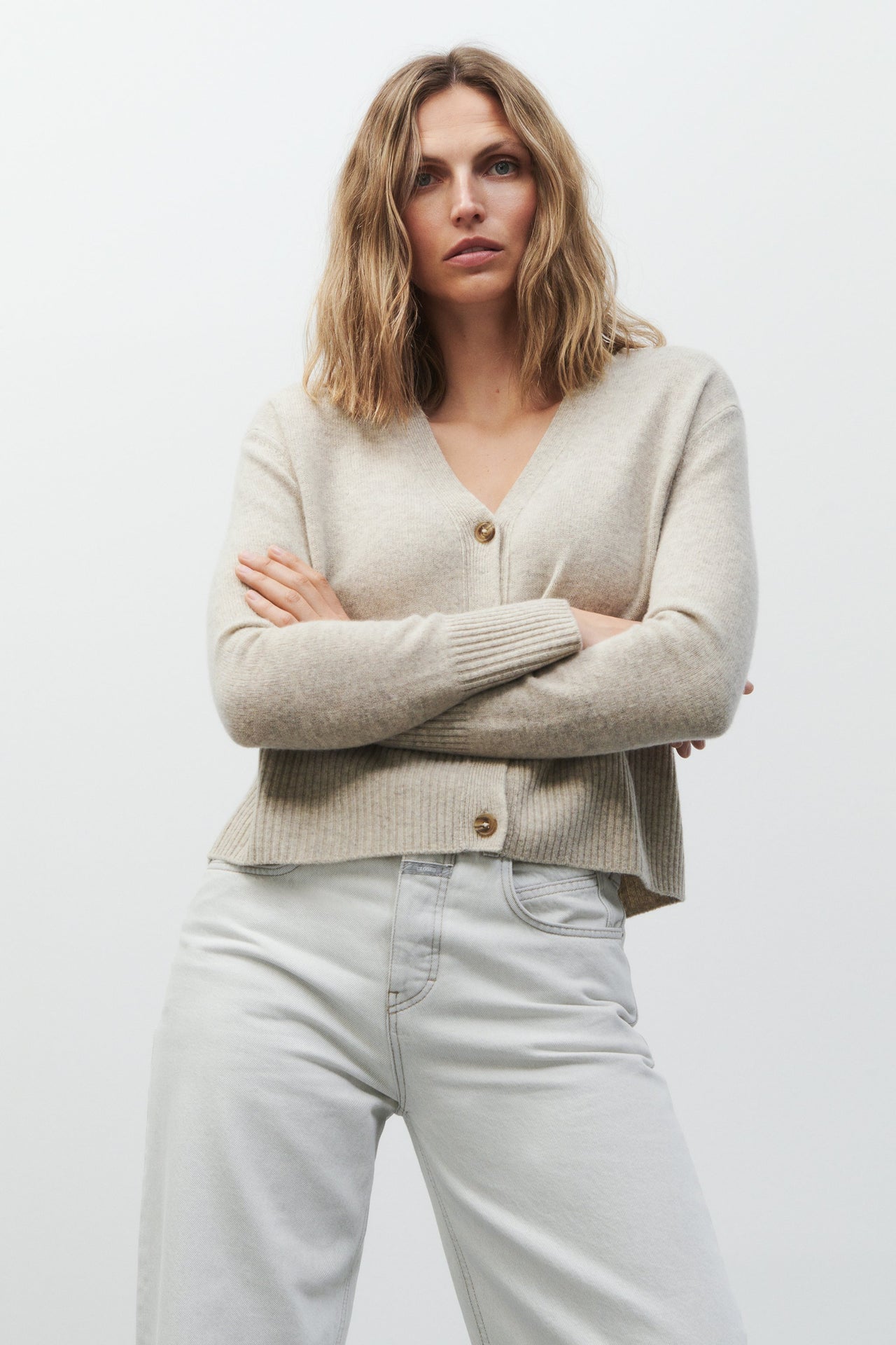 CLOSED WOMENS MERINO WOOL V-NECK CARDIGAN - 2 COLORS