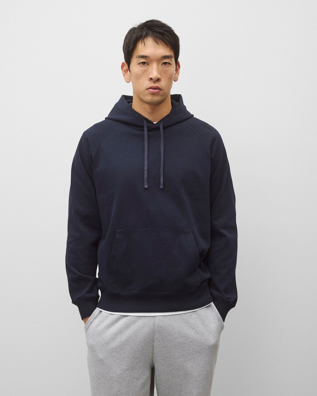 REIGNING CHAMP HEAVYWEIGHT JERSEY STANDARD HOODIE - 2 COLORS