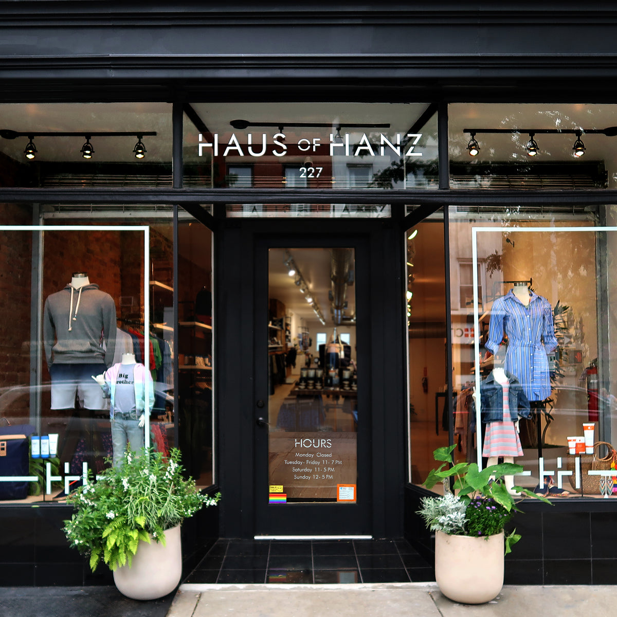HAUS OF HANZ
