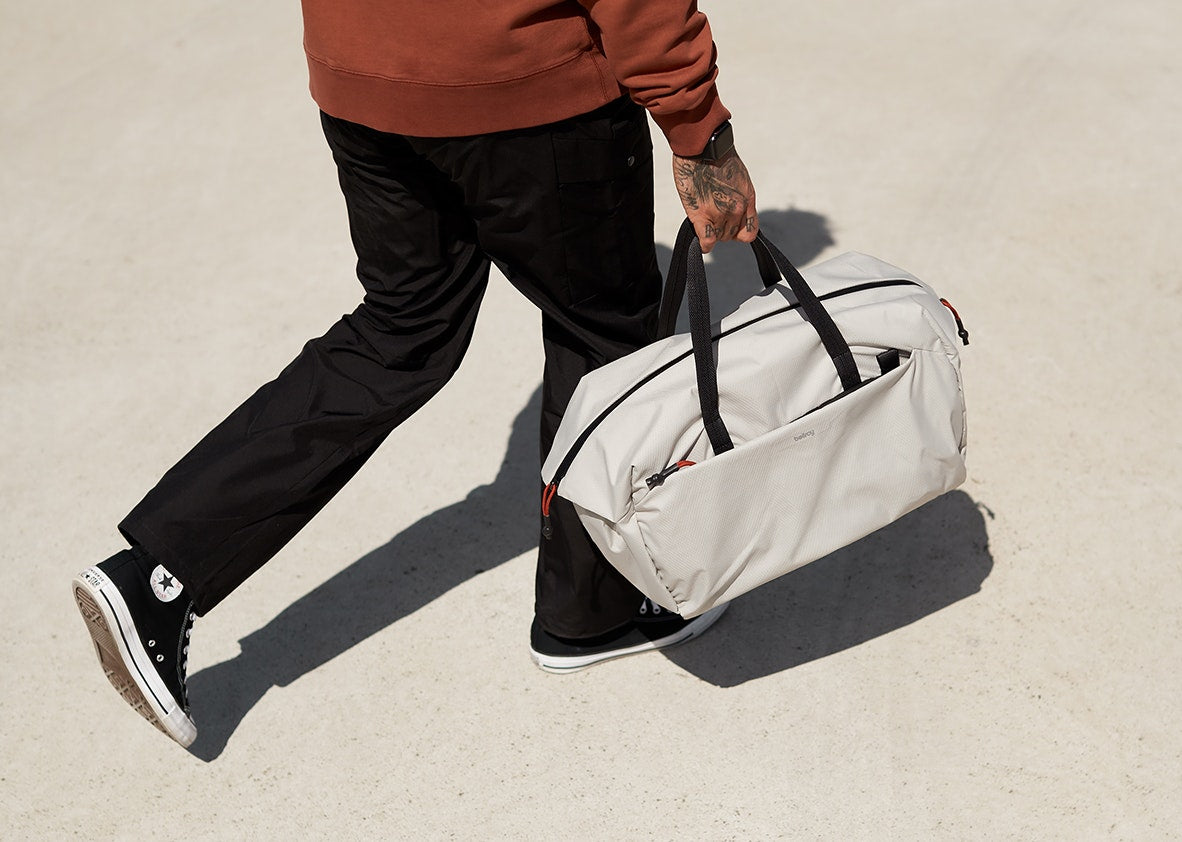 BELLROY LITE DUFFEL - 4 COLORS AVAILABLE