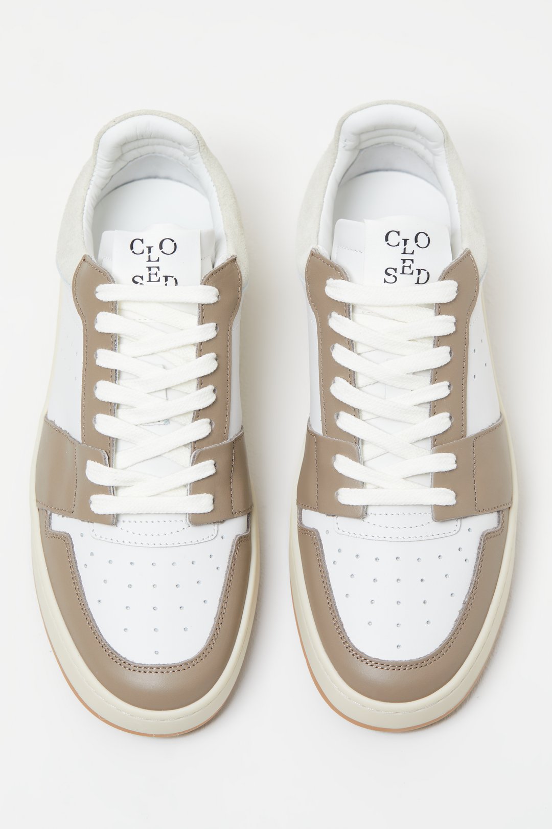CLOSED WOMENS LOW TOP SNEAKER - TAUPE BEIGE