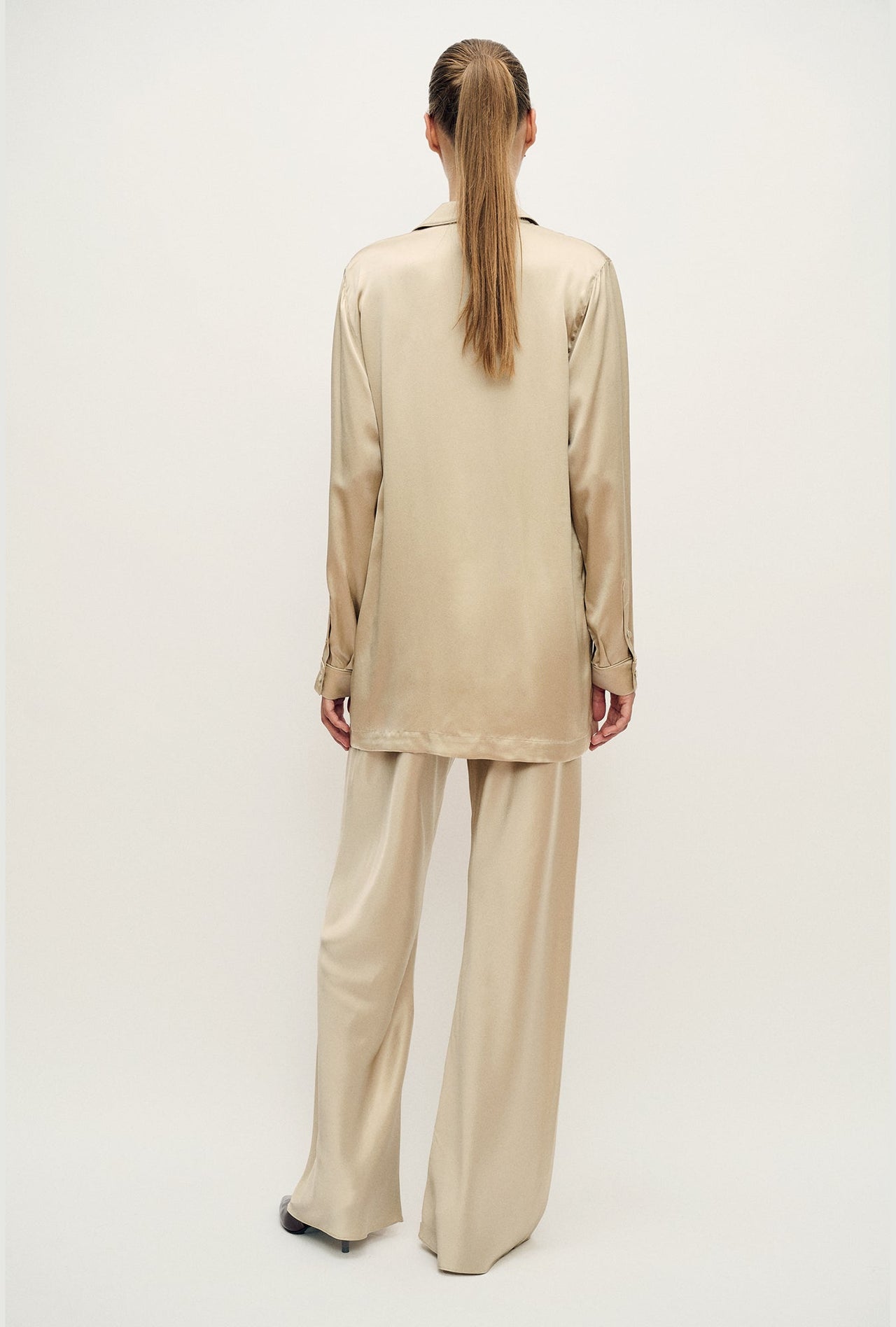 SILK LAUNDRY RELAXED BLAZER - HAZELNUT