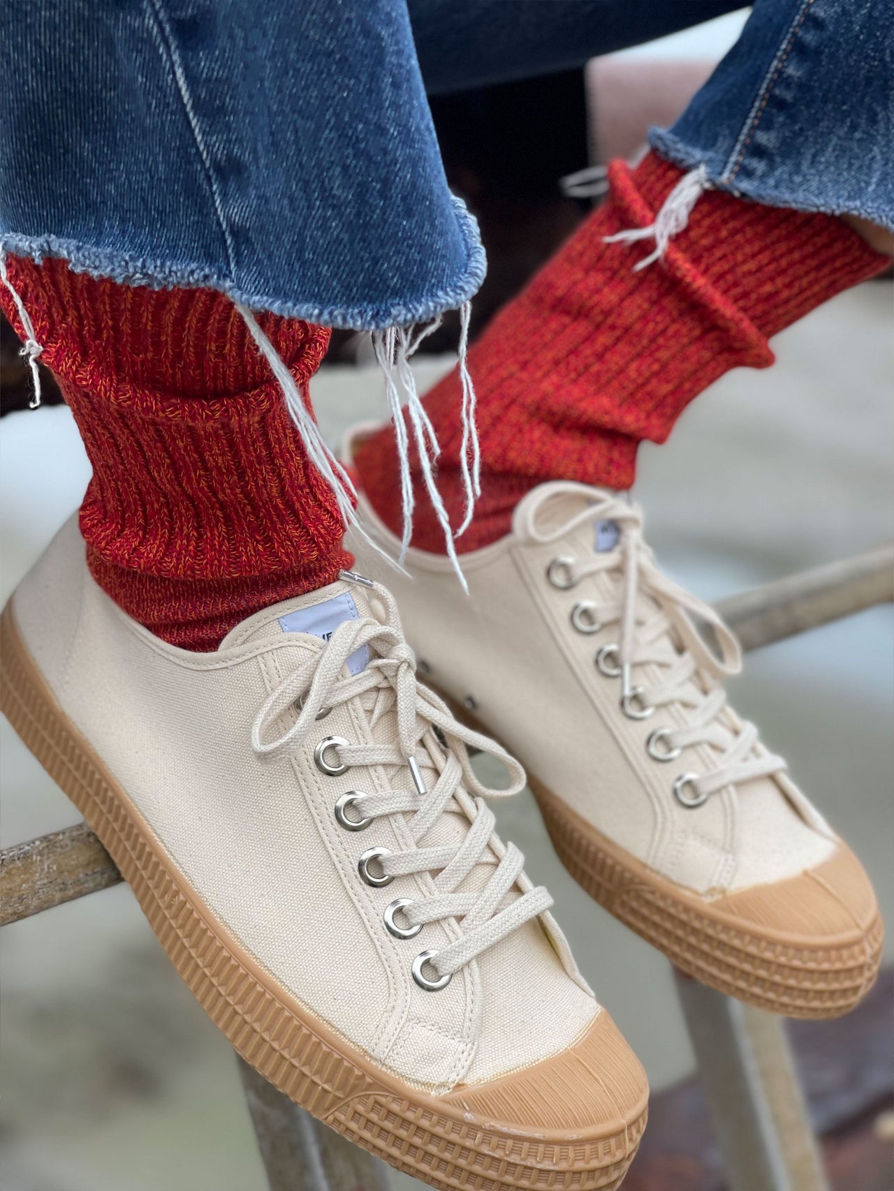 IVY ELLIS MENS CREW LENGTH SOCKS - THE SUNNYSIDE