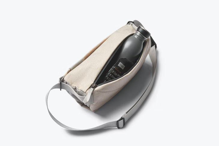 BELLROY SLING MINI- SALTBUSH