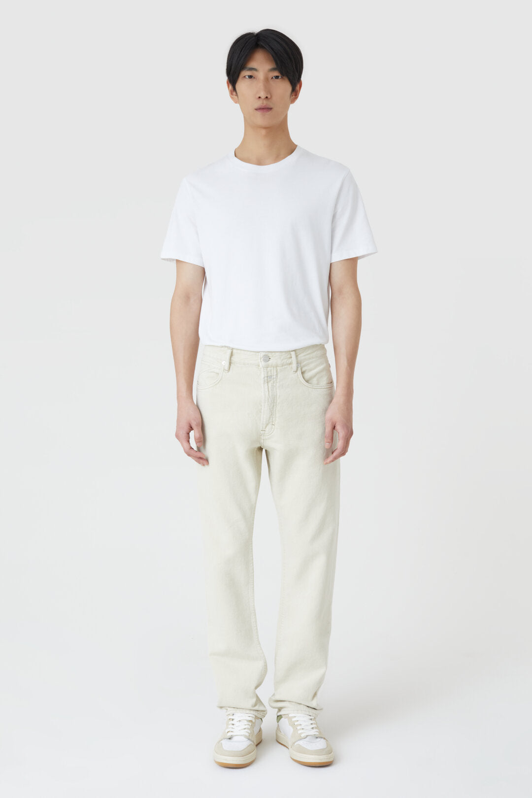 CLOSED MENS OAKLAND STRAIGHT JEANS - SAND DUNE